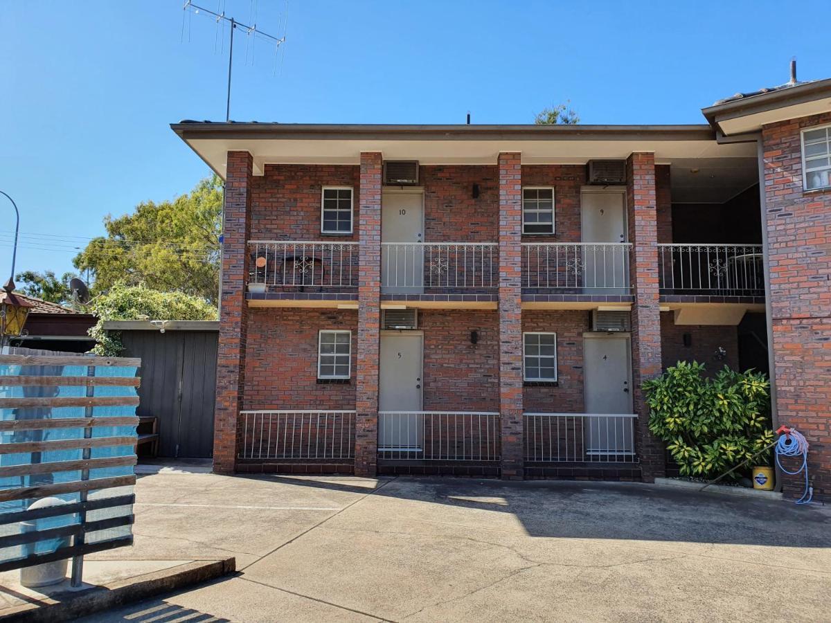 Motel Margeurita Queanbeyan Bagian luar foto