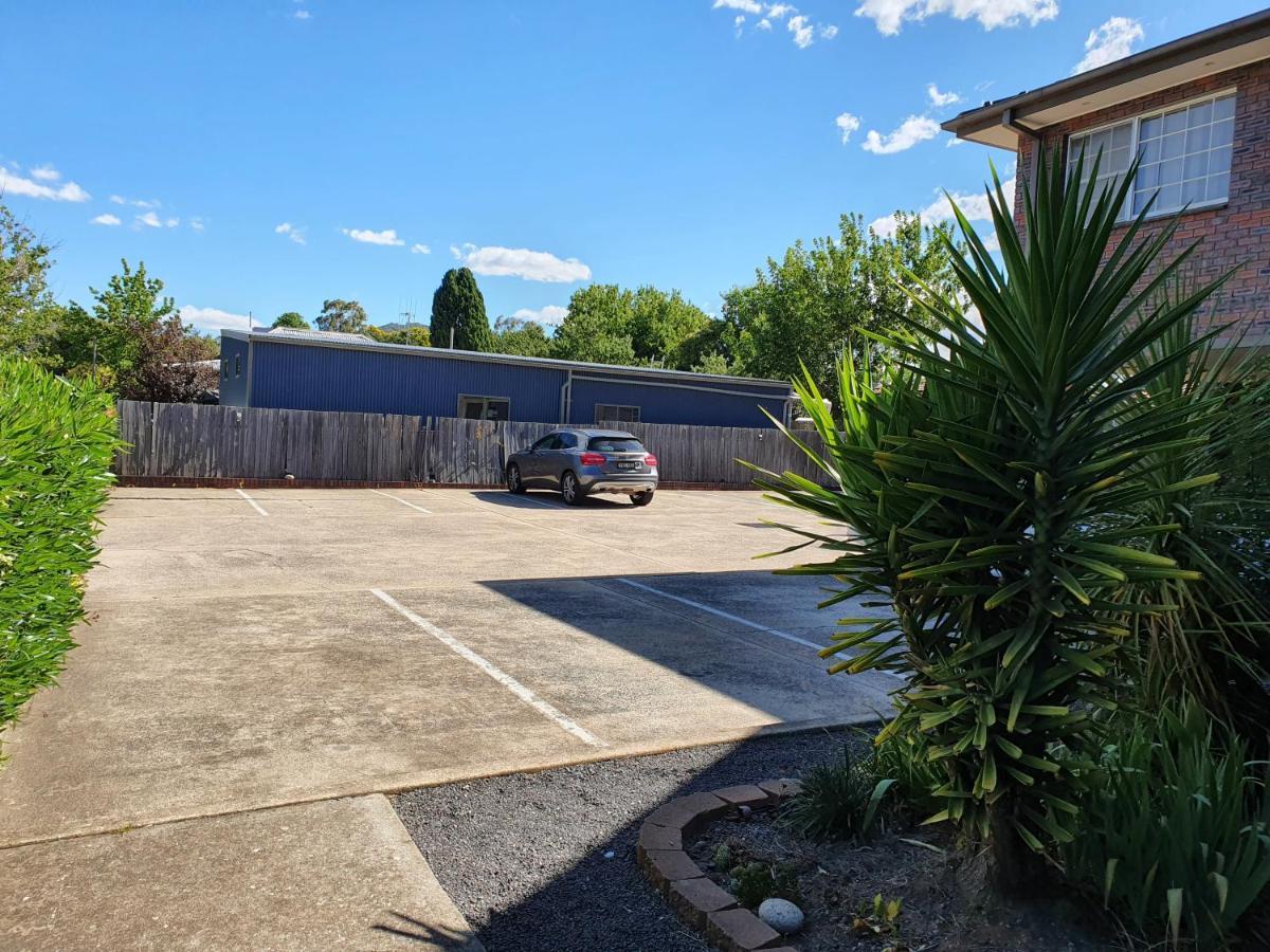 Motel Margeurita Queanbeyan Bagian luar foto
