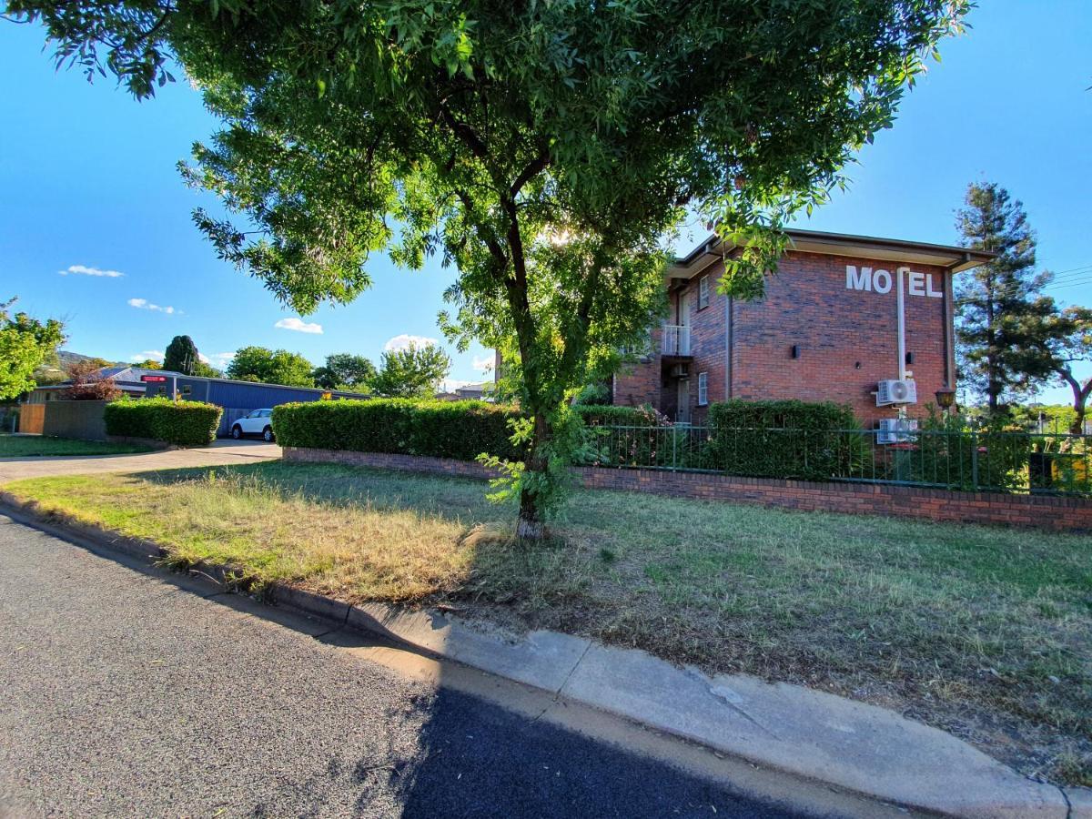 Motel Margeurita Queanbeyan Bagian luar foto