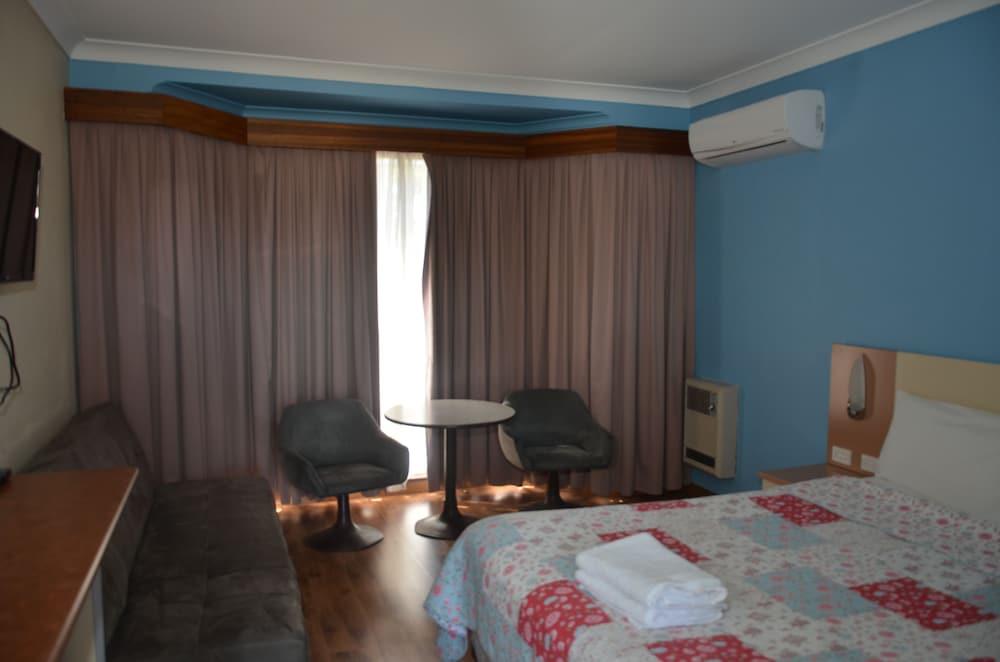 Motel Margeurita Queanbeyan Bagian luar foto