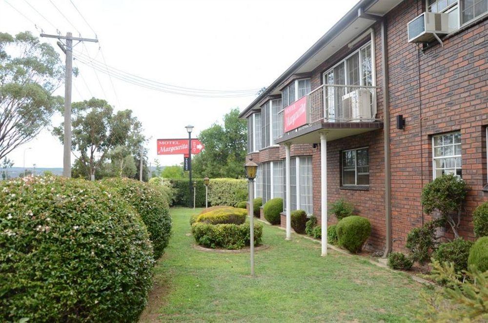 Motel Margeurita Queanbeyan Bagian luar foto